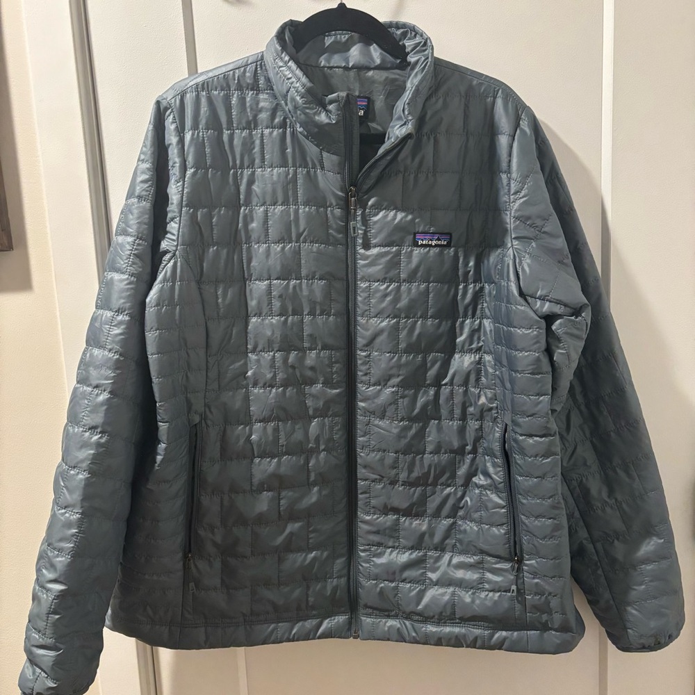 Patagonia Women’s XXL Nano Puff Jacket Nouveau Green Puffer Grey